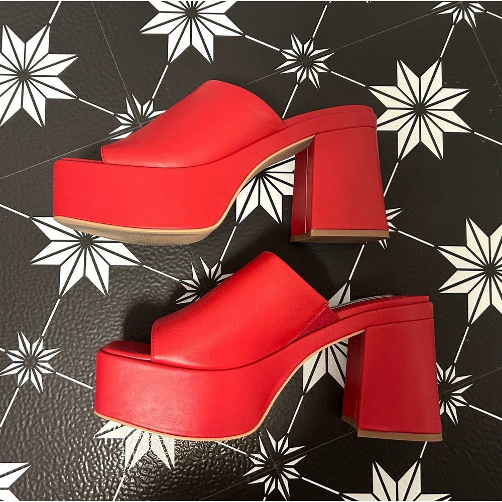 Steve Madden Capria Red Leather Platform Sandals Sz 8